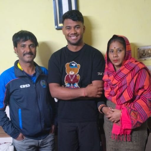 Kartik Sharma With her Father Manoj Sharma and her Mother Radha Sharma