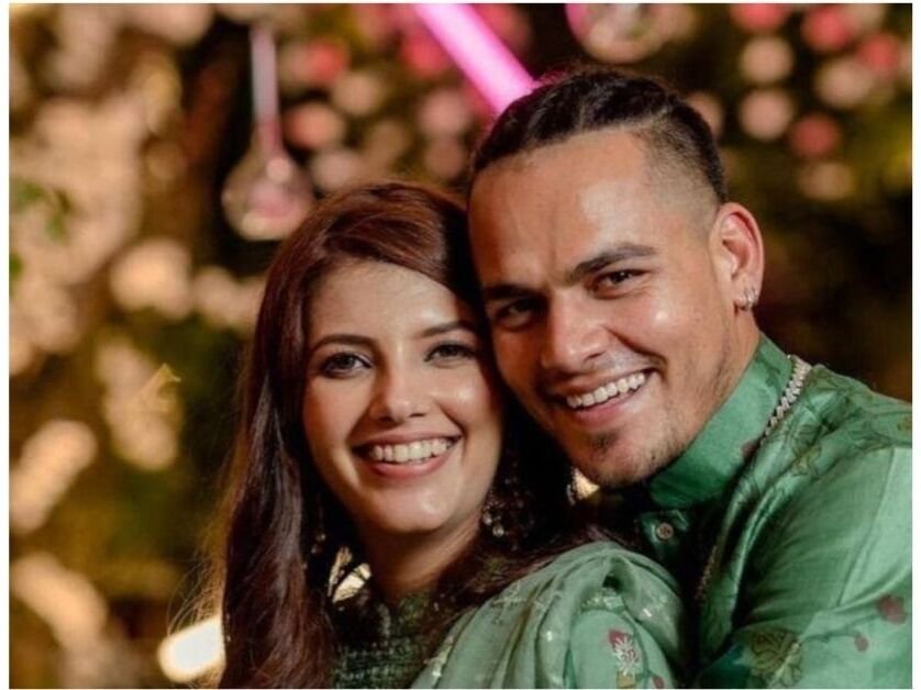 Rahul Chahar with Ex-wife Ishani Johar pose for photo at event